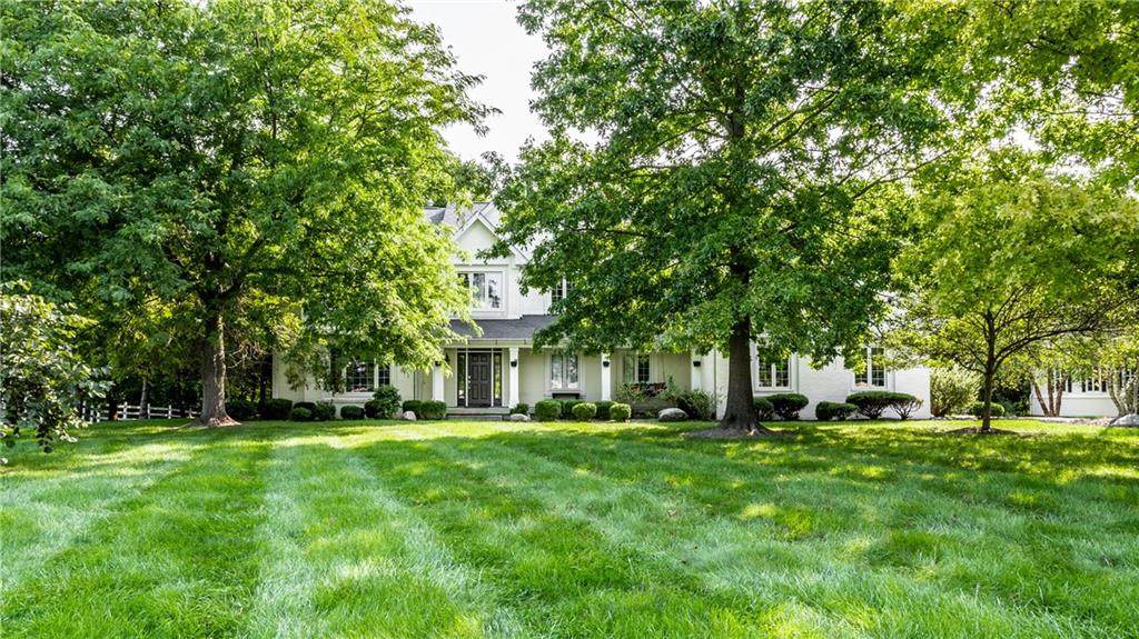 2830 Oak Park Circle - Photo 1