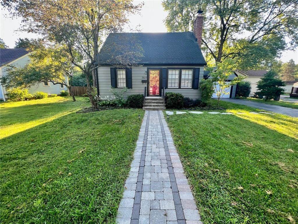 5815 Rosslyn Avenue - Photo 1
