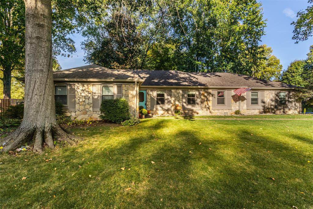 11120 Armon Drive - Photo 1