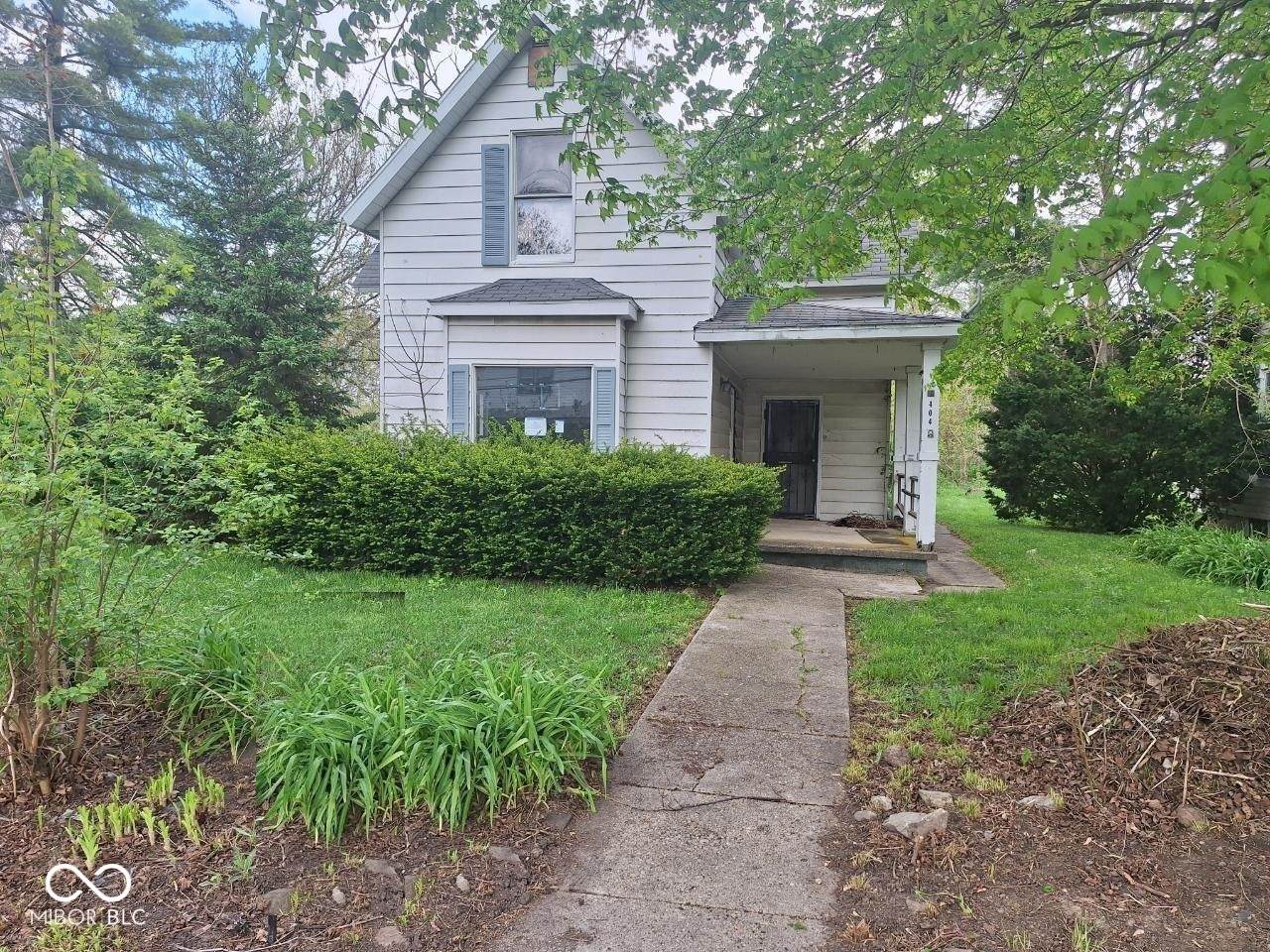 404 Elm Street - Photo 1