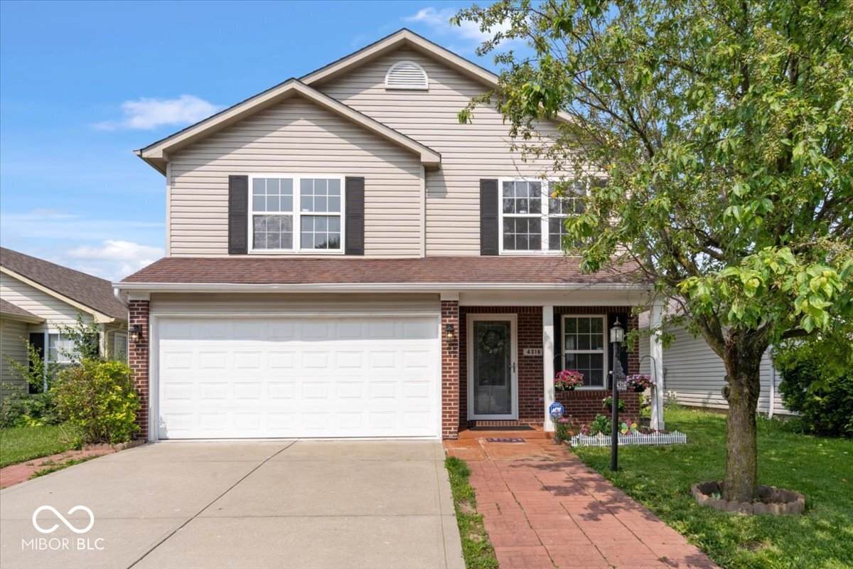 4316 Village Trace Drive - Photo 1