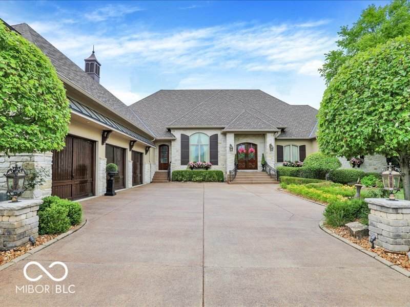 3808 Claybrook Court - Photo 1