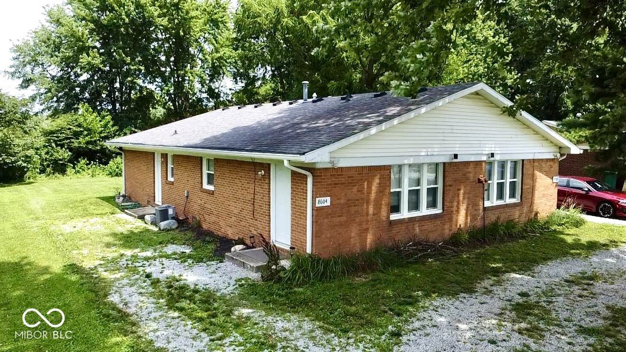 8602 196th Street - Photo 1