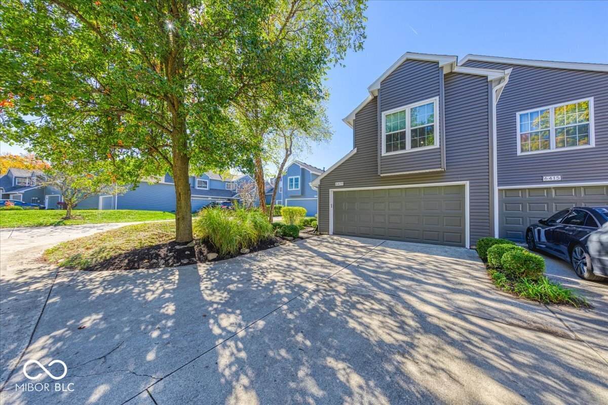 6419 Bayside South Drive - Photo 1