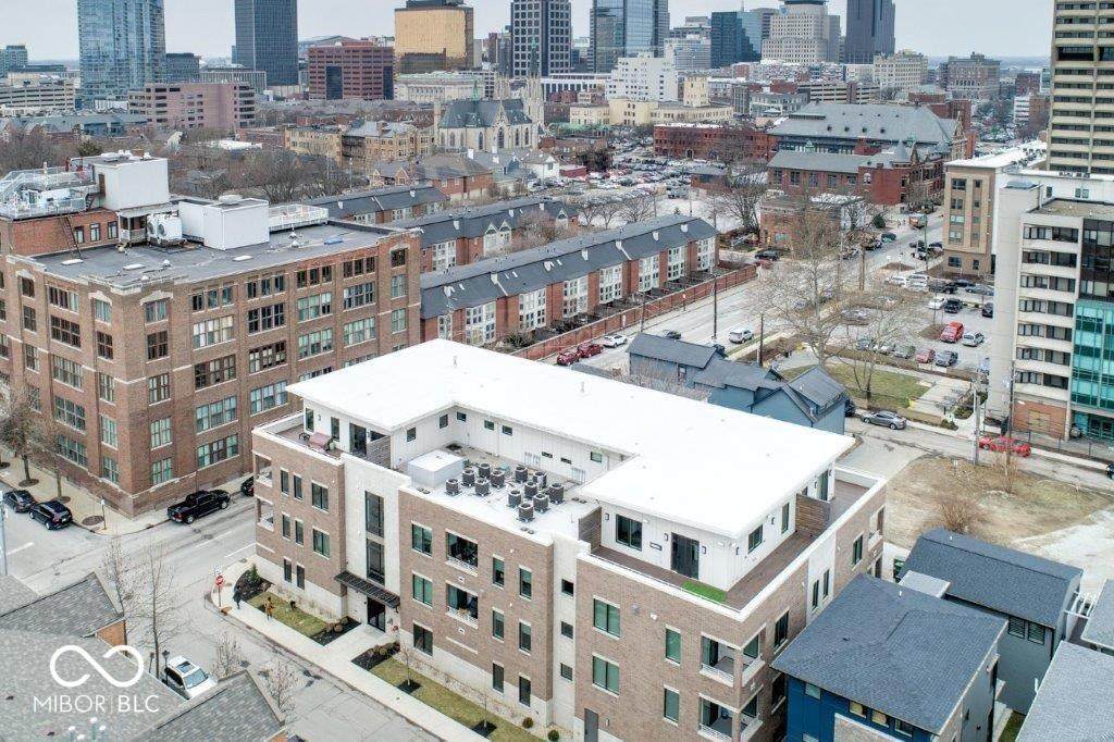 504 Park Avenue - Photo 1