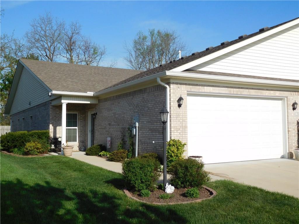 752 Shepherds Way - Photo 1