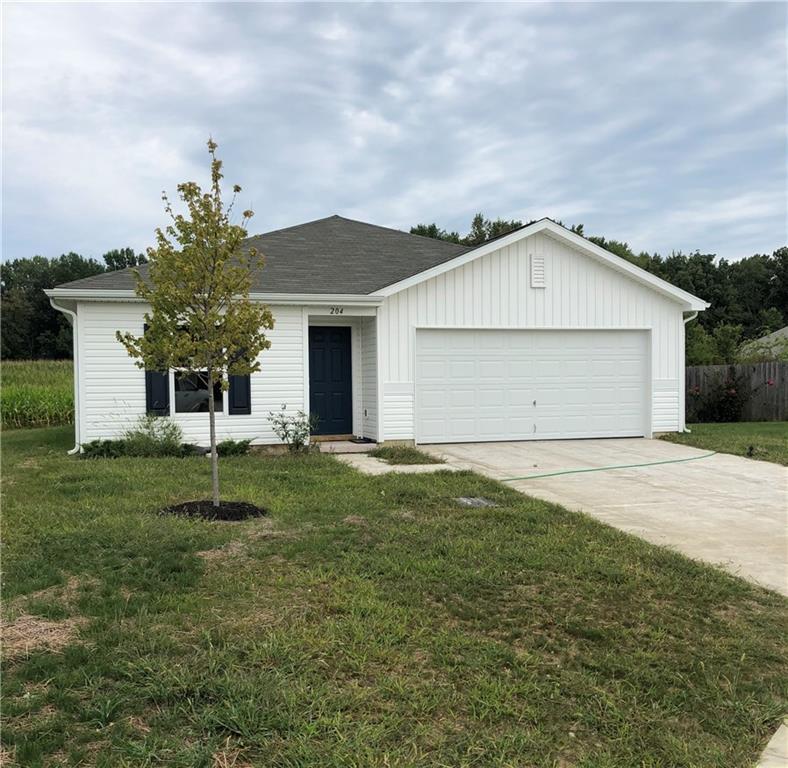 204 Luke Court - Photo 1
