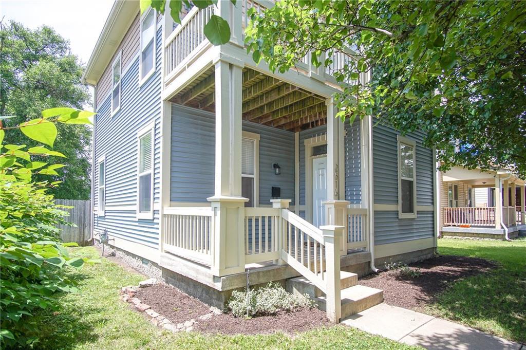 2516 College Avenue - Photo 1