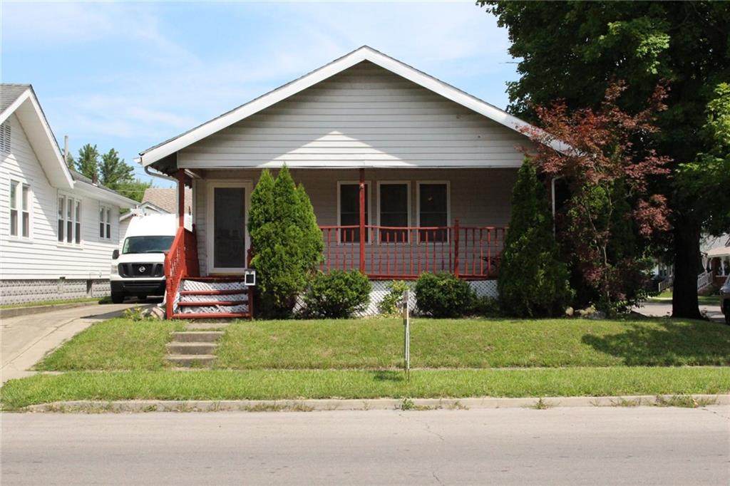 724 31ST Street - Photo 1