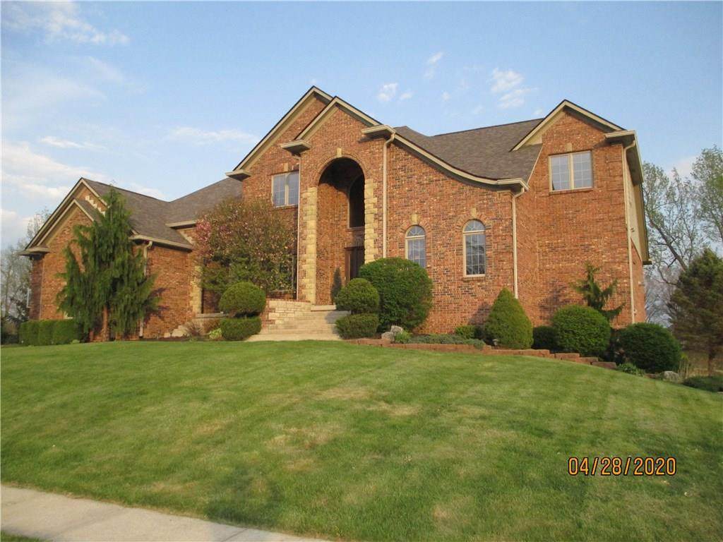 4703 Crescent Ridge Lane - Photo 1