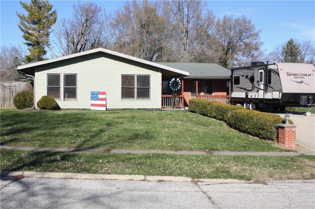 35 Holiday Lane - Photo 1