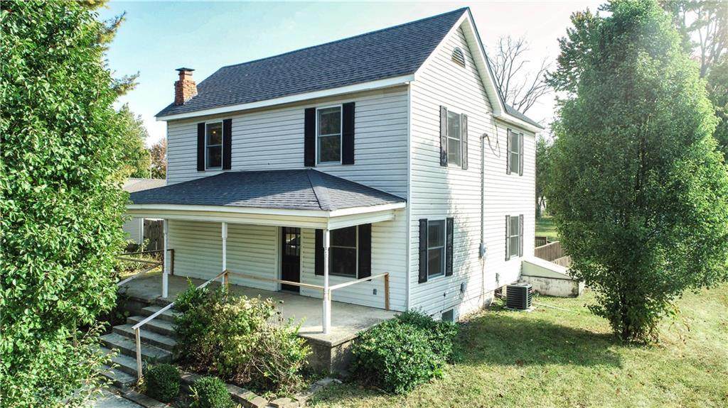321 Washington Street - Photo 1