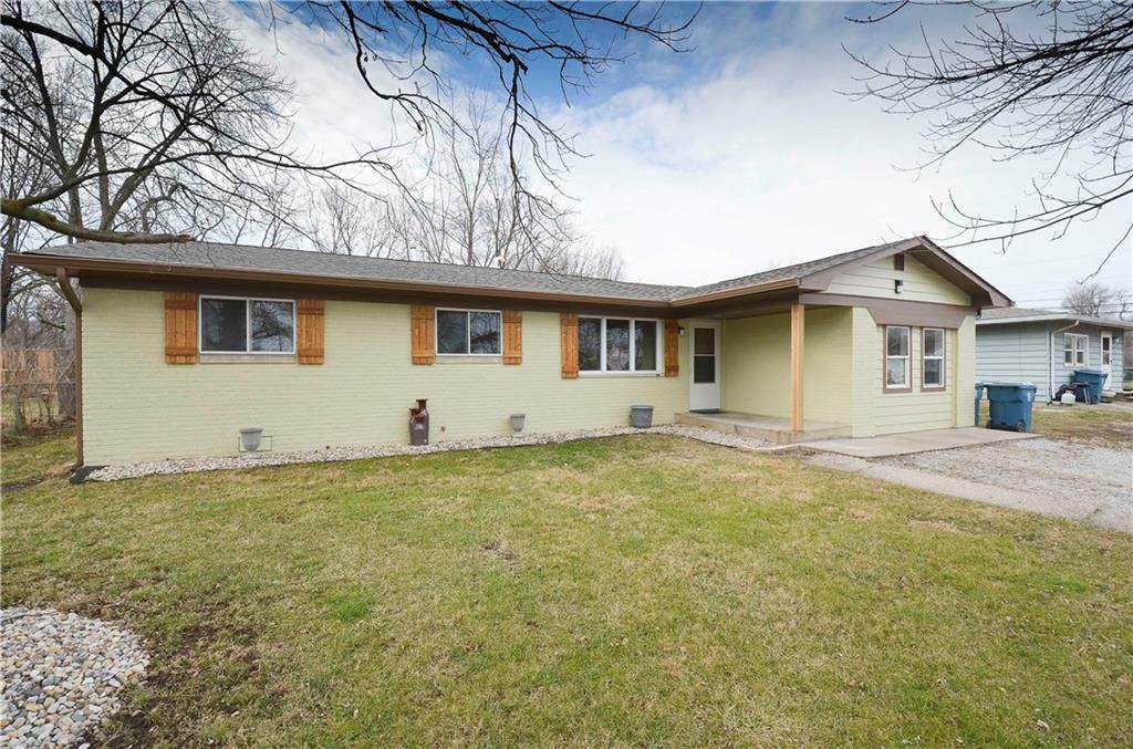 1308 Phillips Drive - Photo 1