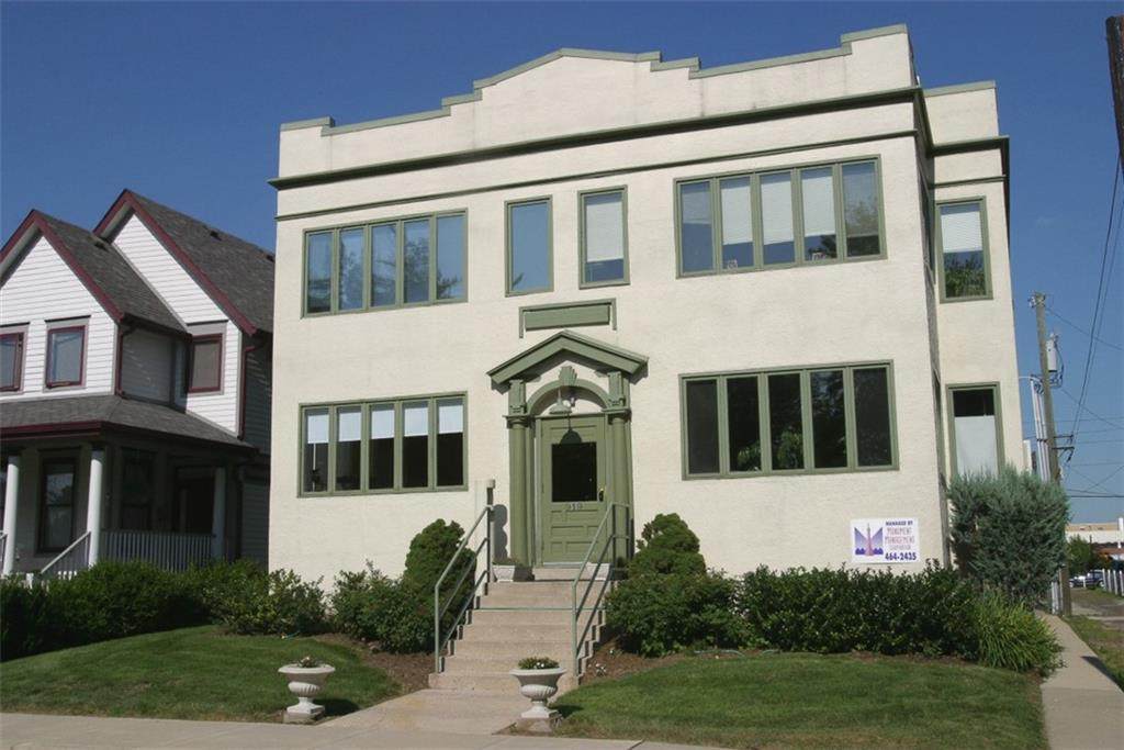 919 Broadway Street - Photo 1