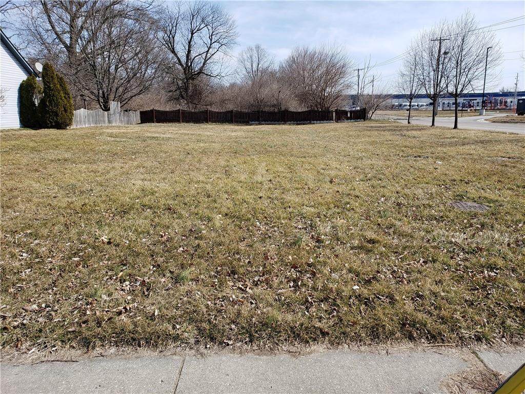 2319 Ralston Avenue - Photo 1