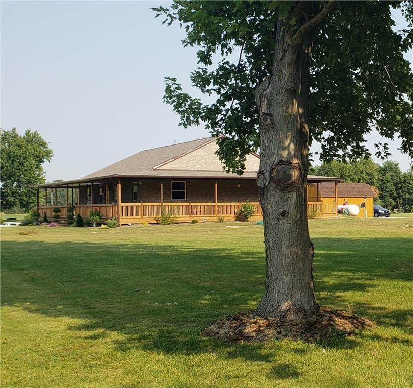 1210 Chippewa Trail - Photo 1
