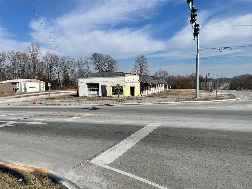1651 Us Highway 40 - Photo 1