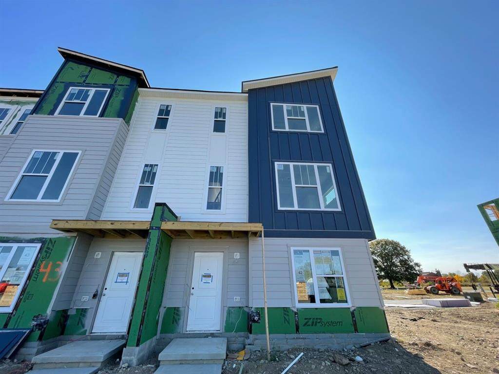 3111 Bolton Square Boulevard - Photo 1