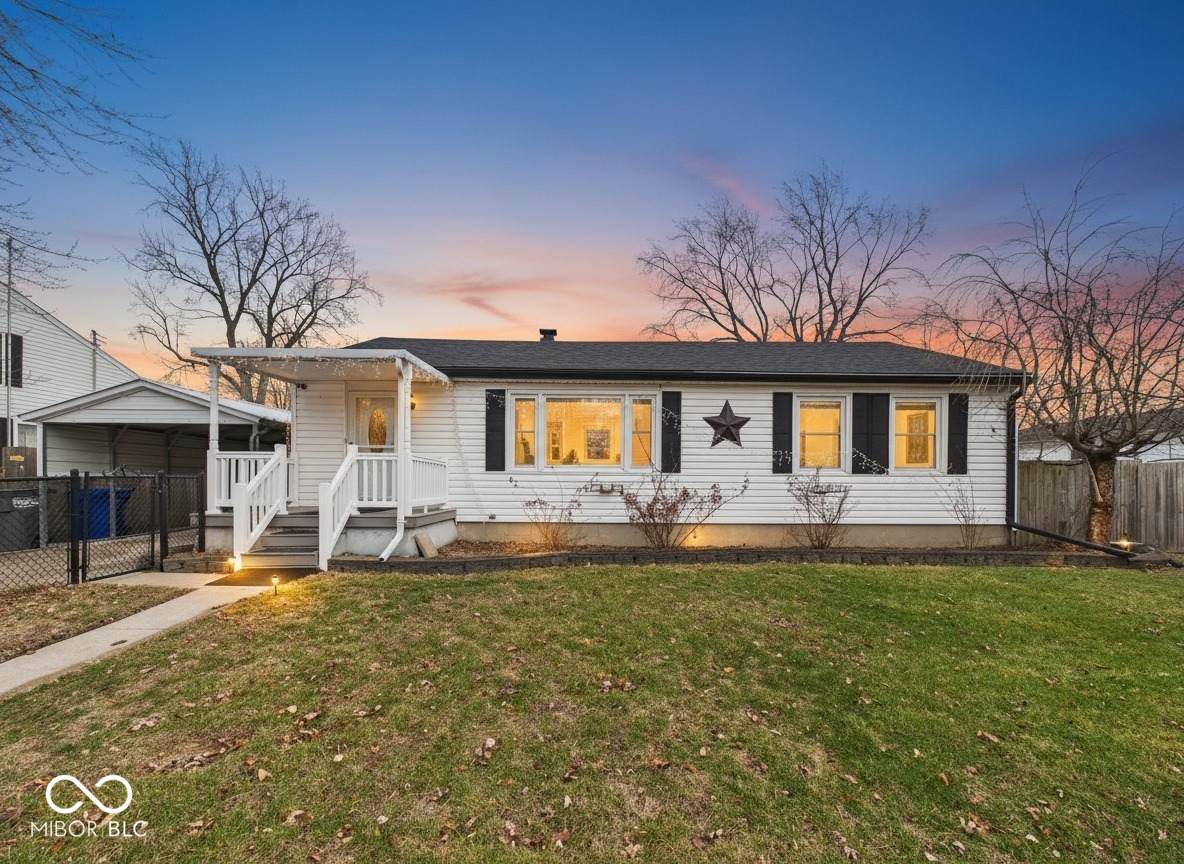 1214 Burke Street - Photo 1