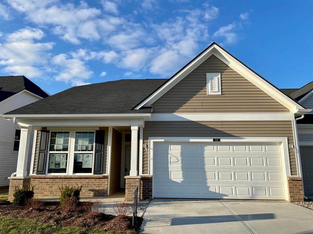 834 Tuxedo Drive - Photo 1