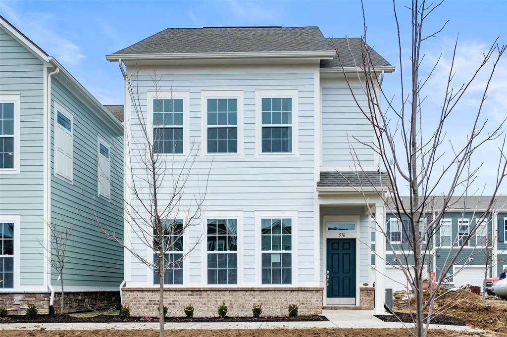 576 Steinbeck Place - Photo 1