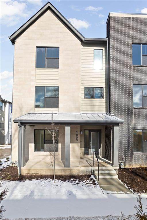 1809 Livery Way - Photo 1