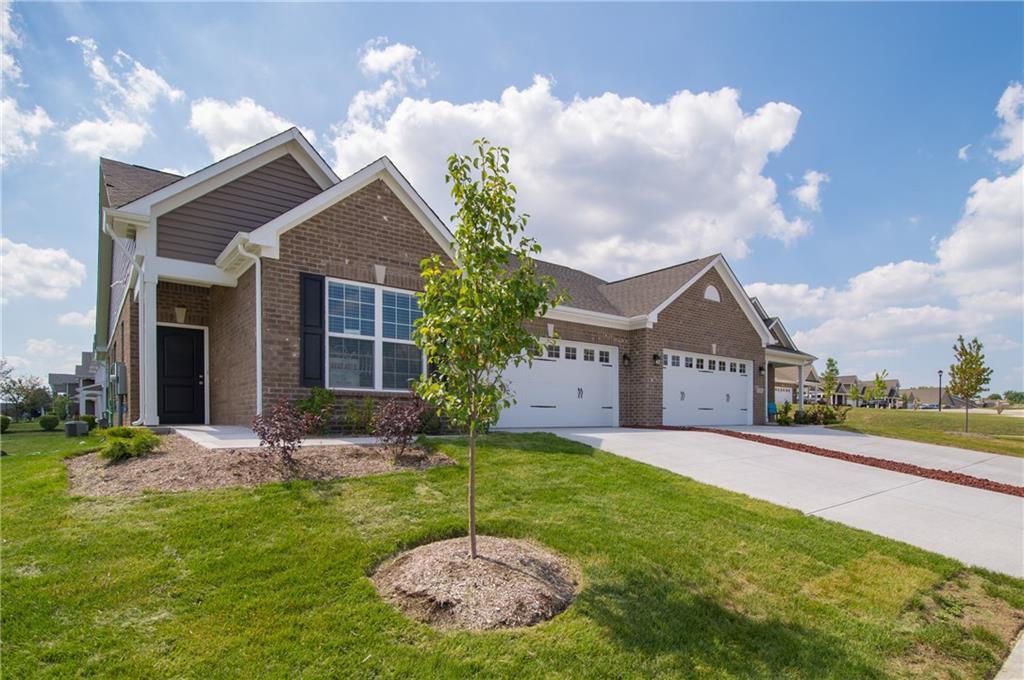 118 Darrough Drive - Photo 1