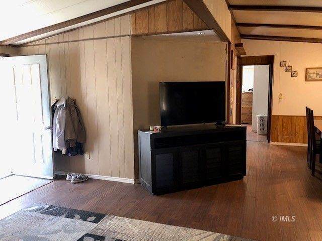 585 Valley Rd - Photo 1