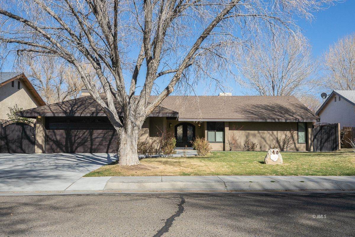 1470 Bear Creek - Photo 1