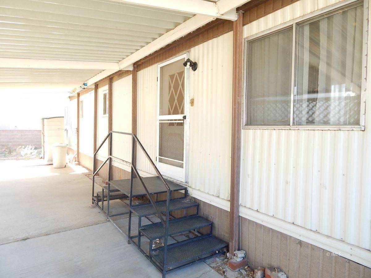 198 Maciver - Photo 1