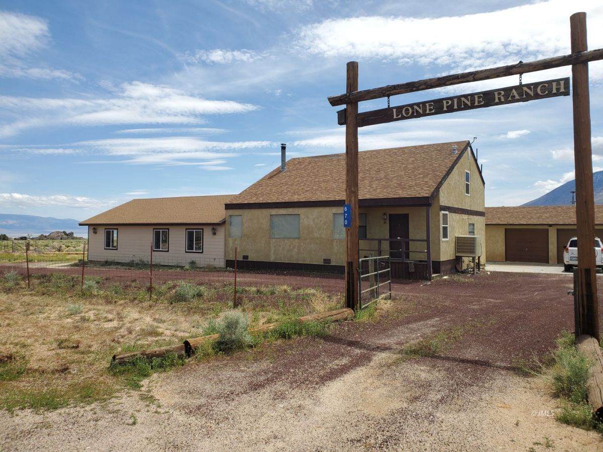870 Indian Springs - Photo 1