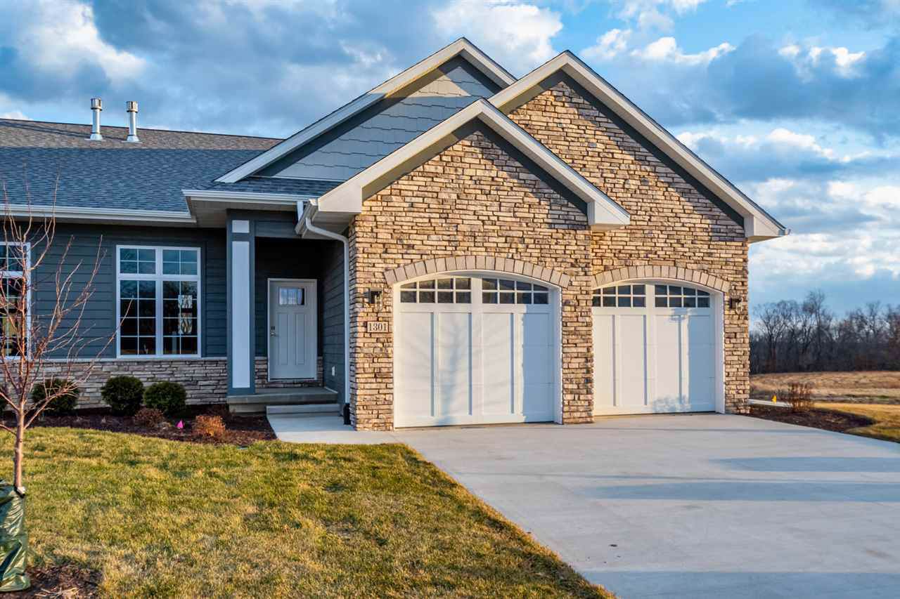 11 Pond Ridge Cir - Photo 1