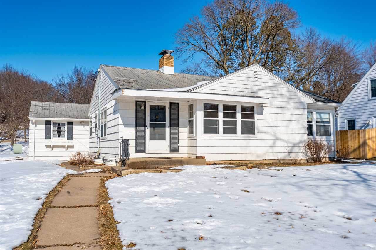 3200 Bever Ave Se - Photo 1