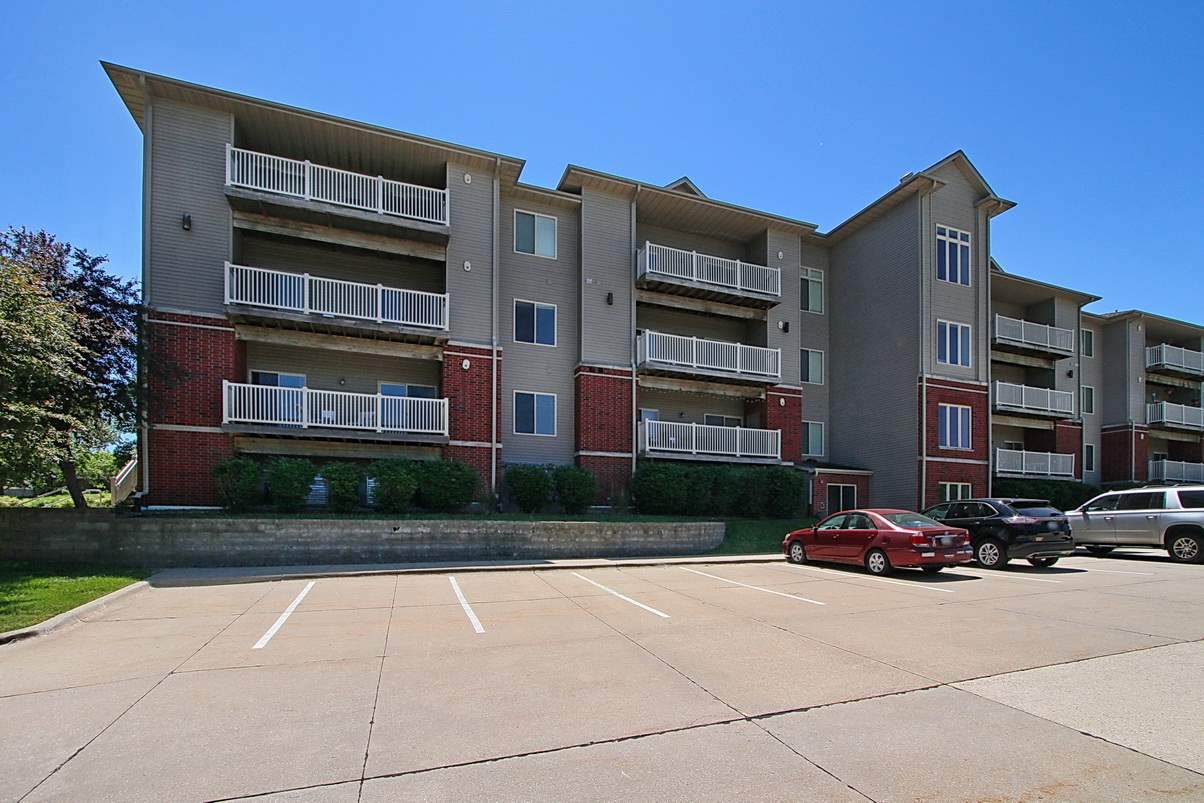 420 1st Ave - Photo 1