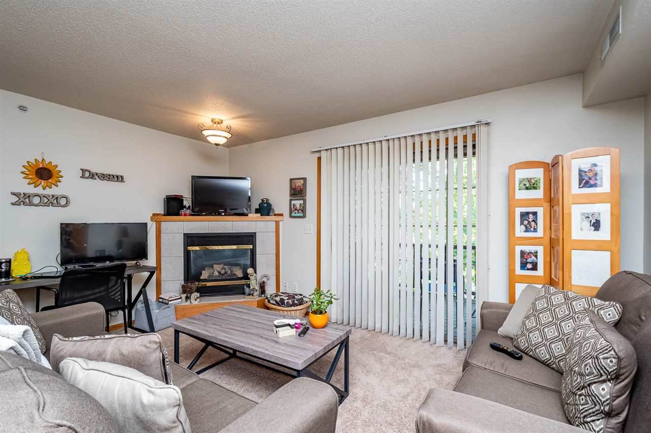 2873 Coral Ct - Photo 1