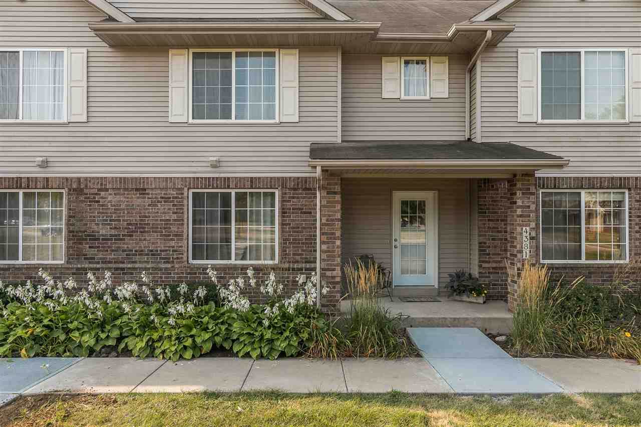 4381 Court St - Photo 1