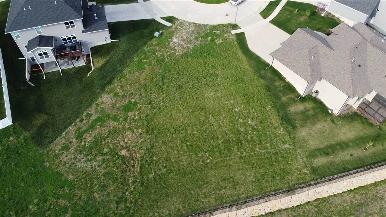 951 Cardinal Pl - Photo 1