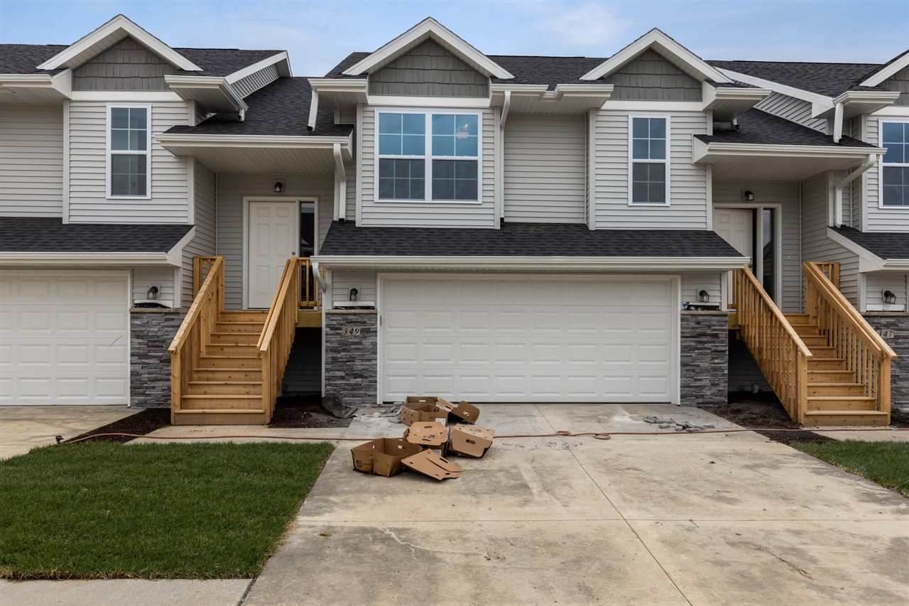 381 Redwood Ct. - Photo 1