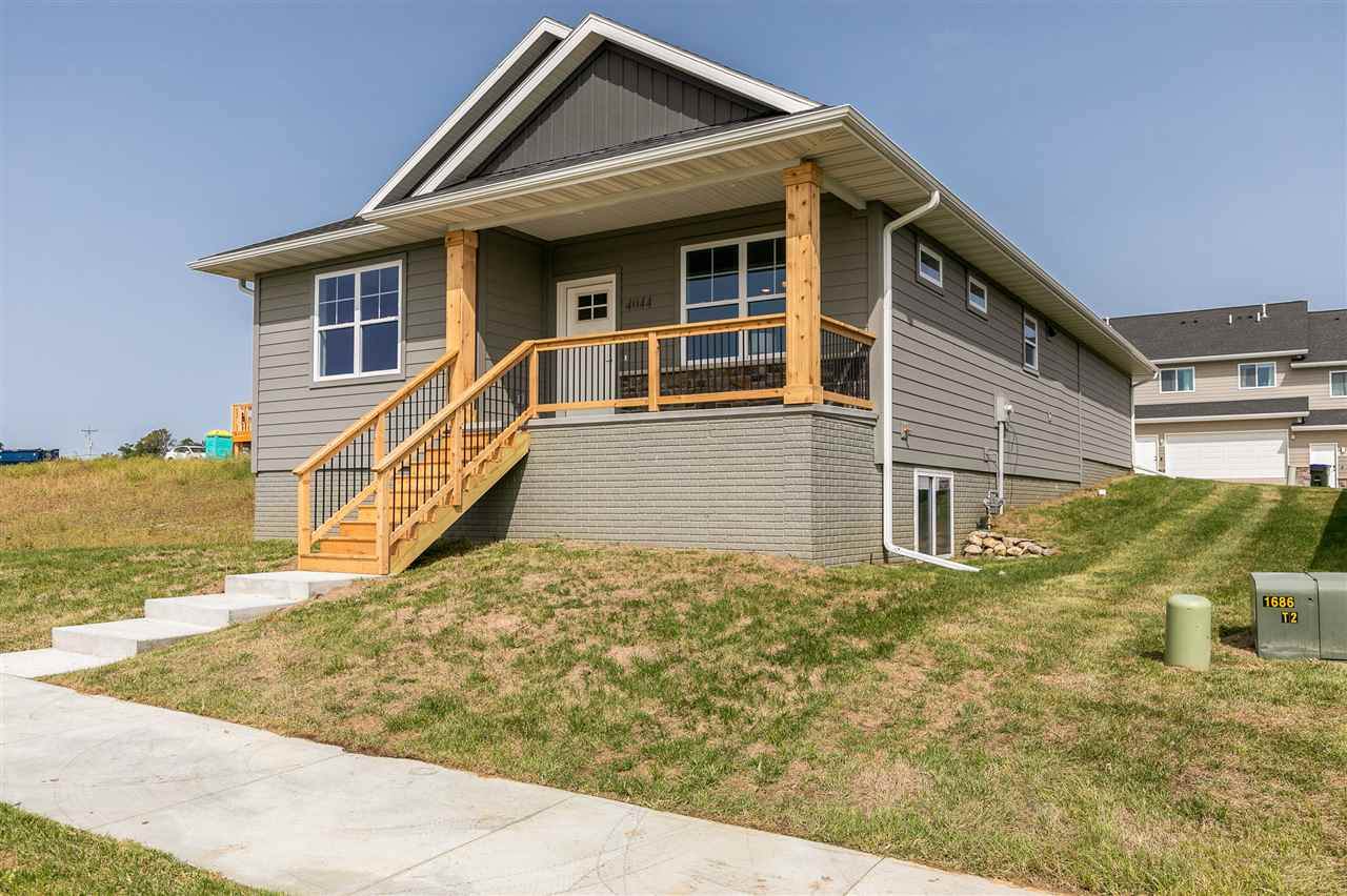 4044 Unbridled Ave - Photo 1