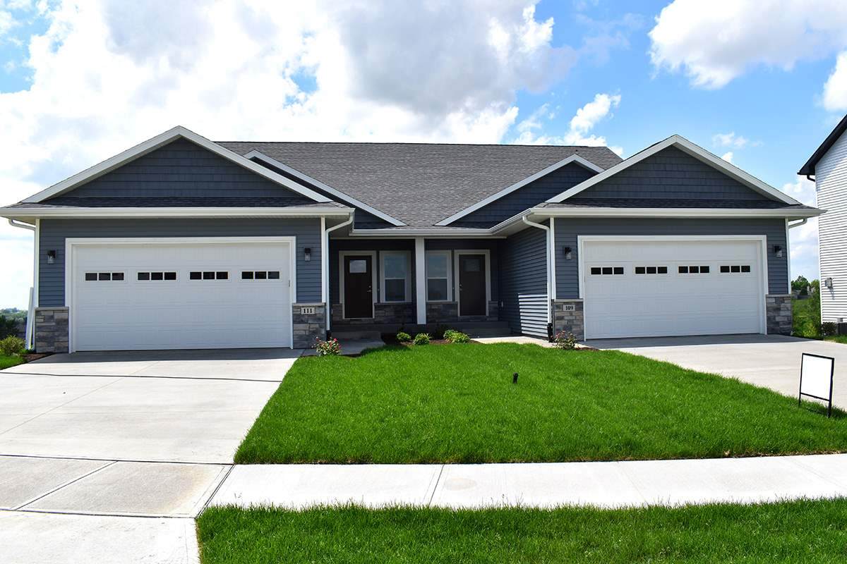 745 Brook Ridge Avenue - Photo 1