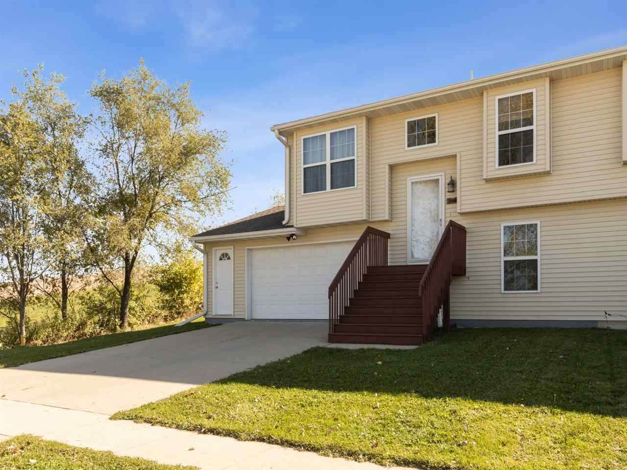 300 James Blvd - Photo 1
