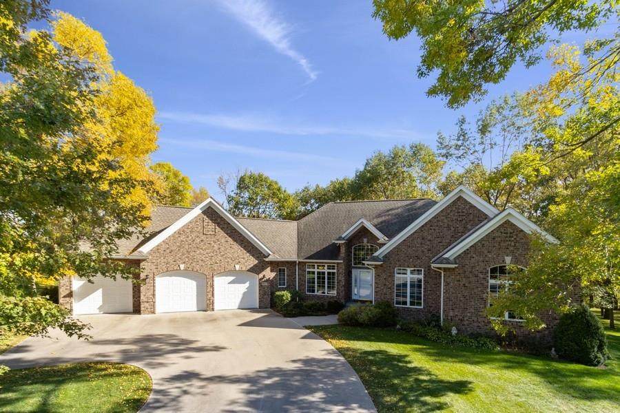 2917 Meadow Cir Ne - Photo 1