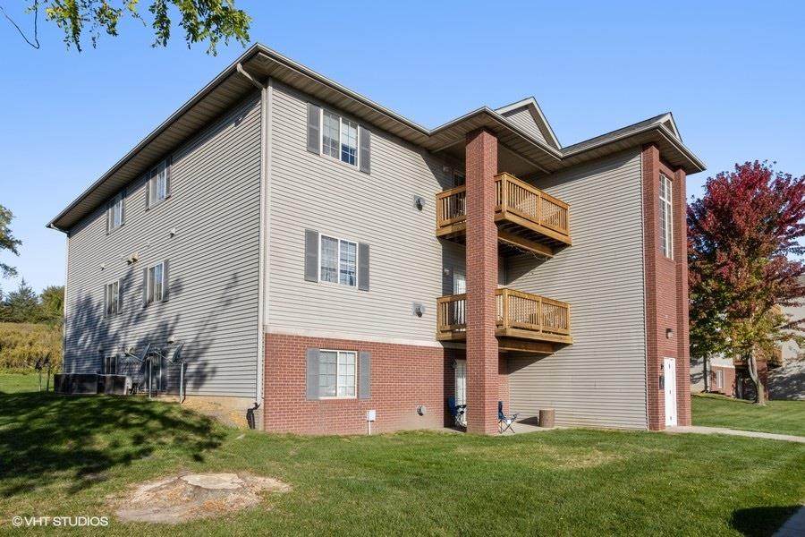 2270 Holiday Rd - Photo 1
