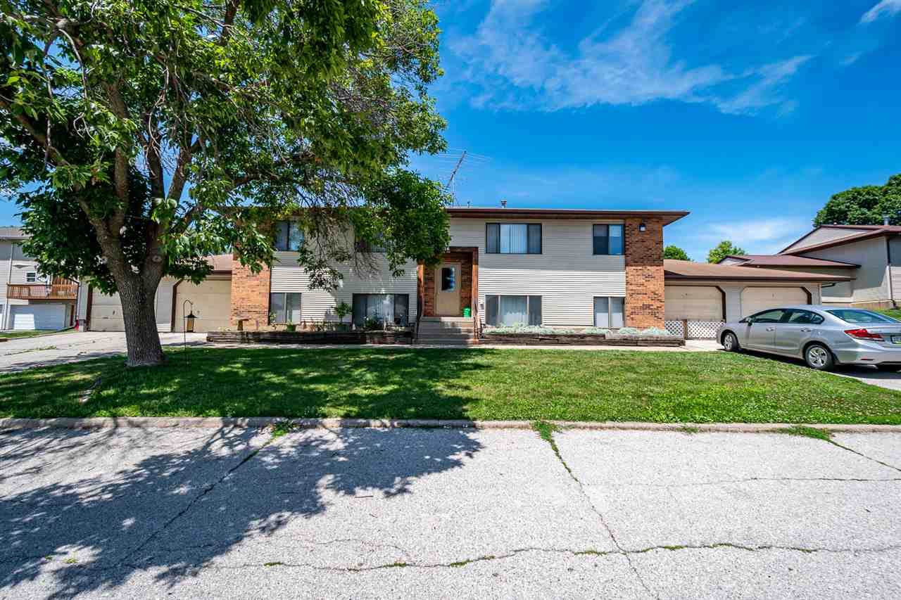 916 Boston Way - Photo 1