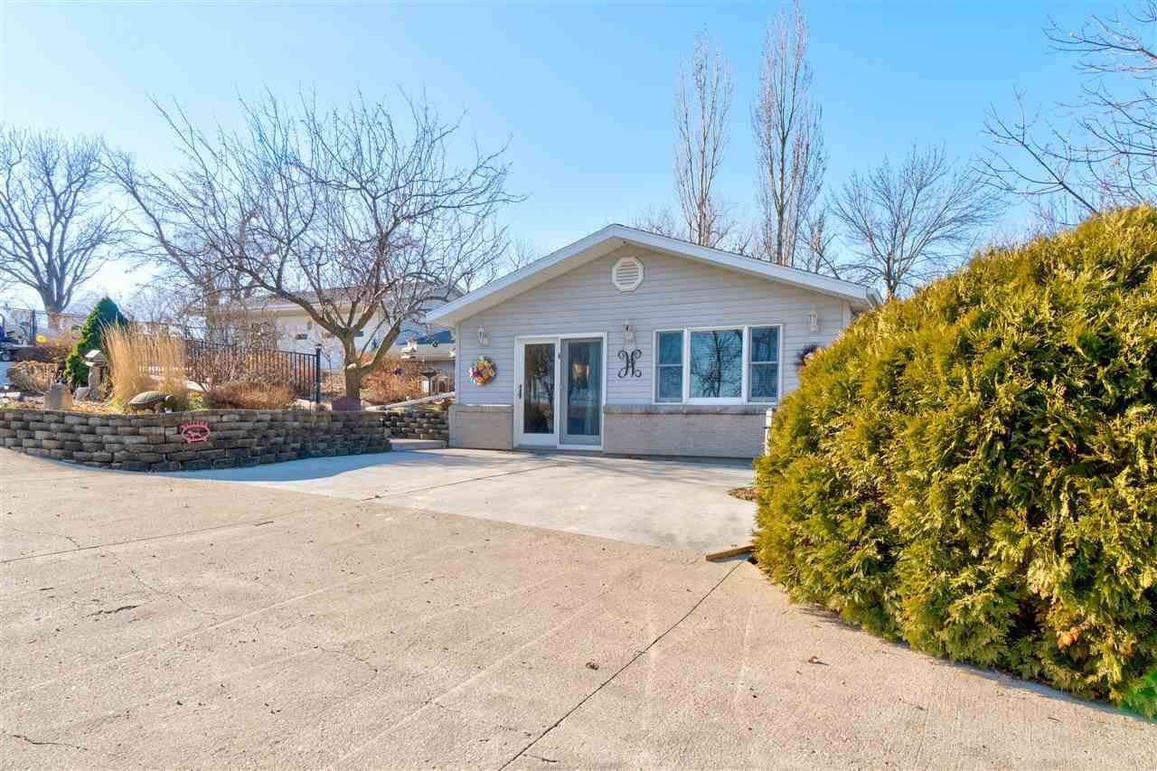 2364 400th Avenue - Photo 1