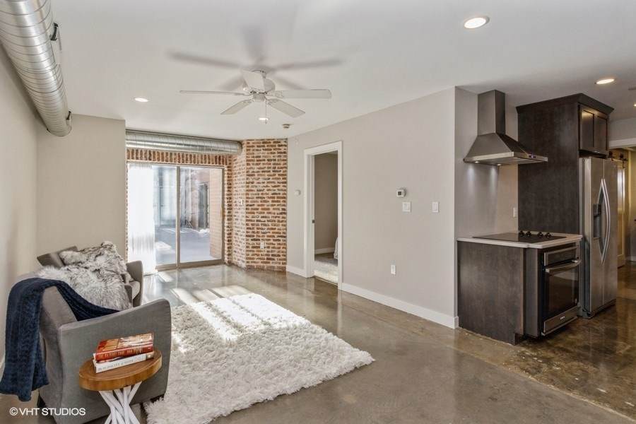 332 Linn Street - Photo 1