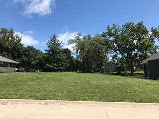 761 Sherwood Drive - Photo 1