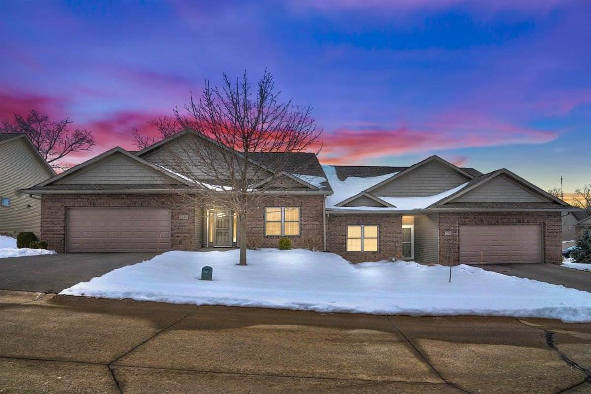 2240 Jessica Lane - Photo 1
