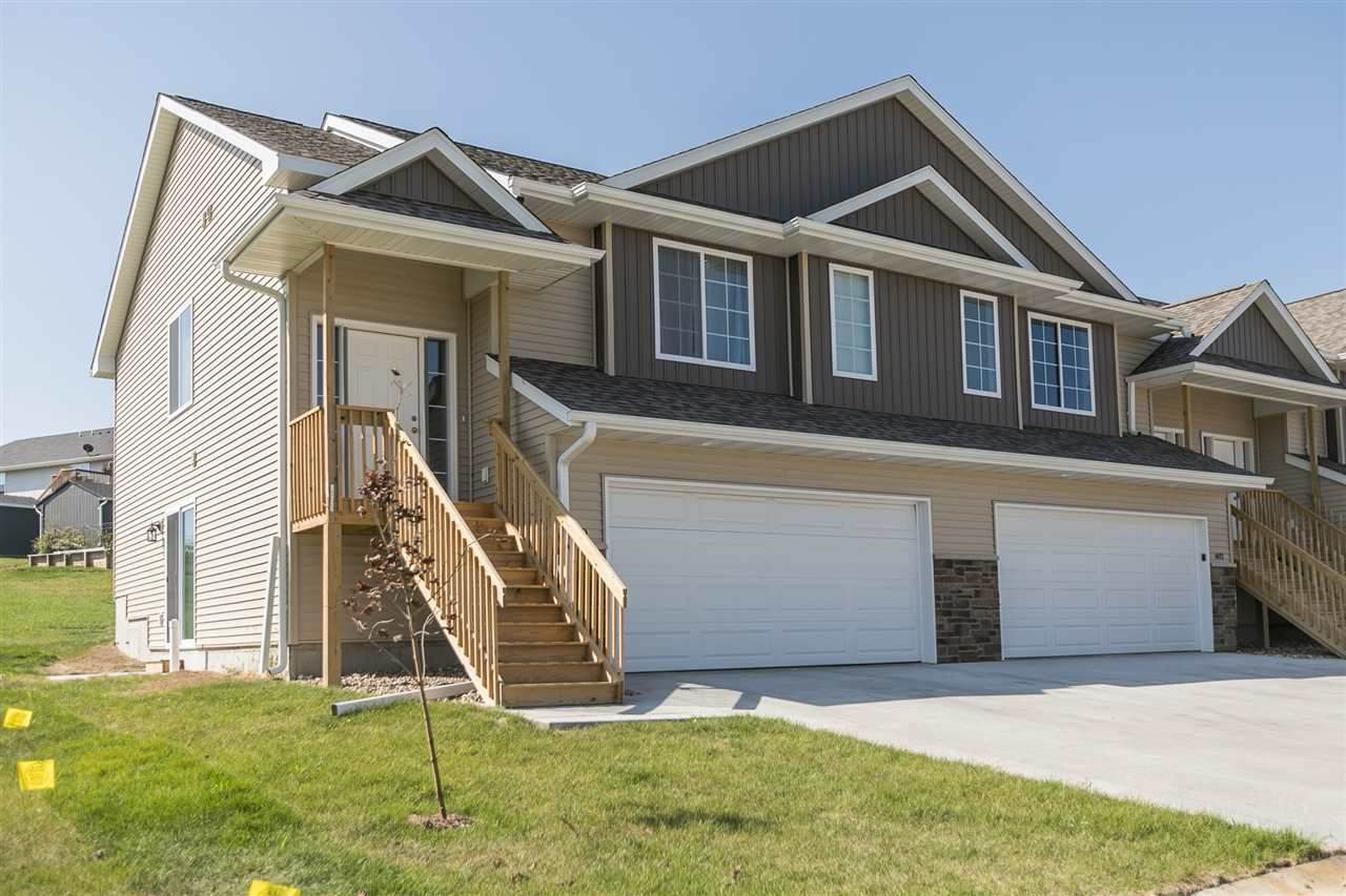 605 Riley Lane - Photo 1