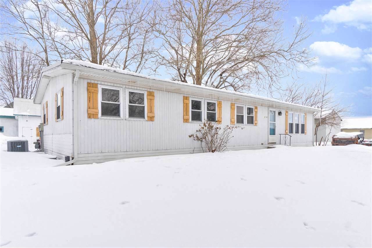 304 3rd St. - Photo 1